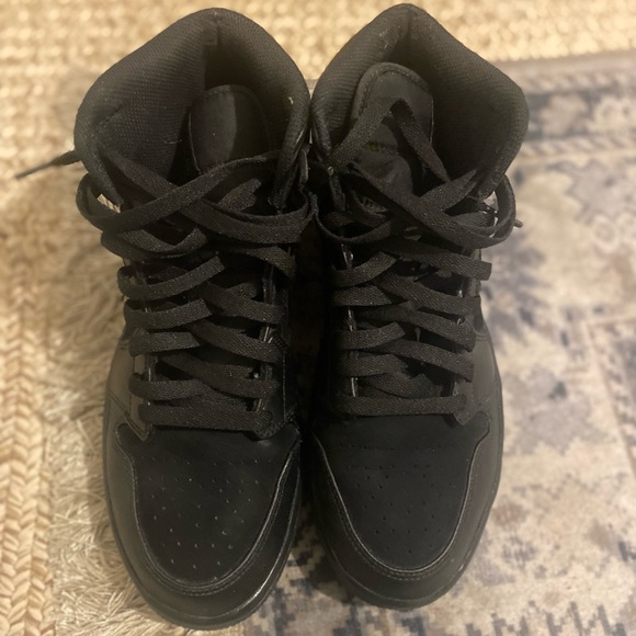 Black jordan 1 - Picture 5 of 5